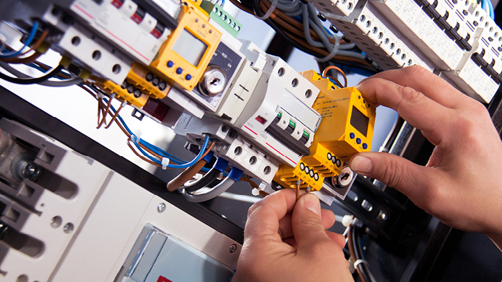 TH Elektrotechnik Düsseldorf – Neuinstallation & Altbausanierung